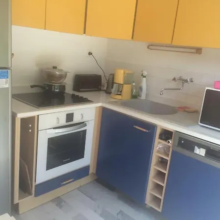 Les Pieds Dans L'eau Monticello