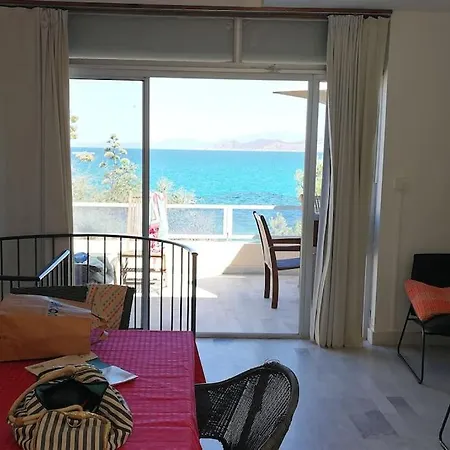 Les Pieds Dans L'eau * Monticello