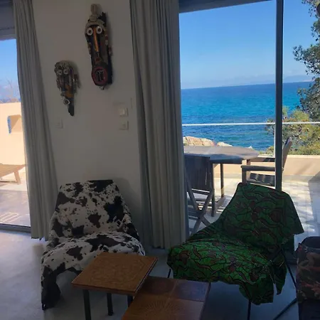 Les Pieds Dans L'eau Monticello