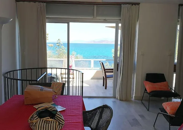 Les Pieds Dans L'eau * Monticello